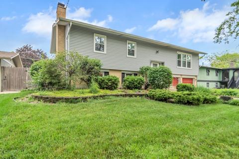 6008 Forestview Dr, Oak Forest, IL 60452 photo 2