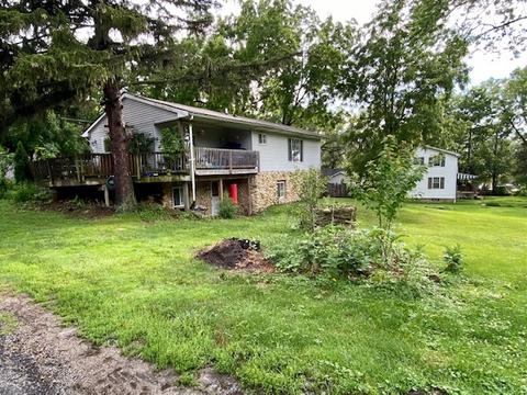 35 Pine St, Lockport, IL 60441 photo 2