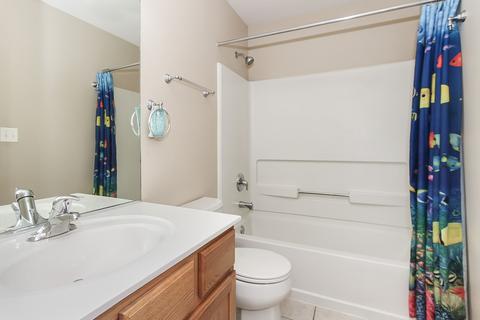 1003 Reserve Dr, Elgin, IL 60124 photo 19