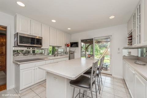 3709 W Lee St, Mchenry, IL 60050 photo 6