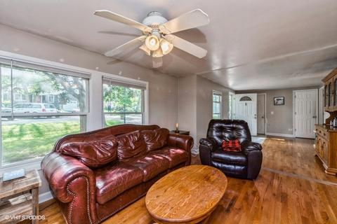 5117 Parkview Dr, Mccullom Lake, IL 60050 photo 4