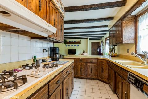 1767 E Carib Ln, Mount Prospect, IL 60056 photo 7