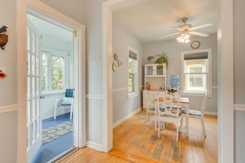 806 Mapleton Ave, Oak Park, IL 60302 photo 9
