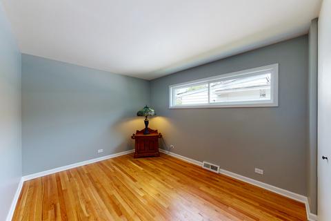 894 S Harvard Ave, Addison, IL 60101 photo 15