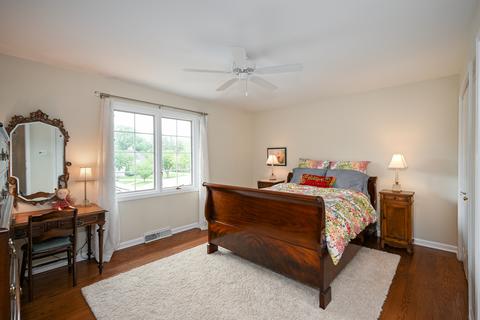 1160 Stoddard Ave, Wheaton, IL 60187 photo 24