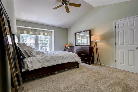 365 Wentworth Ln, Bartlett, IL 60103 photo 28