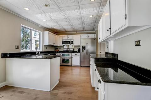 365 Wentworth Ln, Bartlett, IL 60103 photo 12