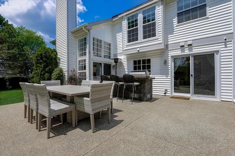 365 Wentworth Ln, Bartlett, IL 60103 photo 42