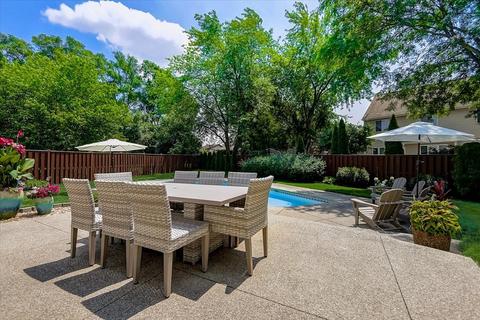 365 Wentworth Ln, Bartlett, IL 60103 photo 48