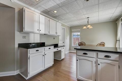 365 Wentworth Ln, Bartlett, IL 60103 photo 14