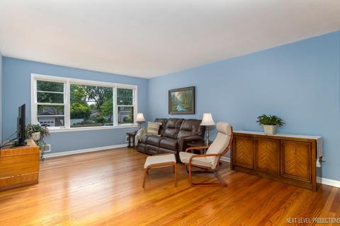 1213 E Illinois St, Wheaton, IL 60187 photo 7