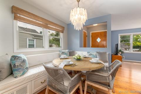 1213 E Illinois St, Wheaton, IL 60187 photo 5