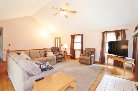 4200 Bargo Ln, Morris, IL 60450 photo 11