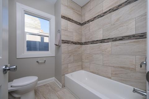 715 E 92nd St, Chicago, IL 60619 photo 11