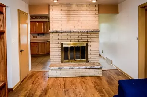 704 W Hickory Trl, Mchenry, IL 60051 photo 13