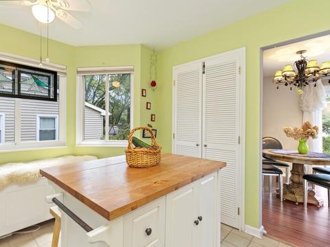 145 Bell Dr, Cary, IL 60013 photo 14