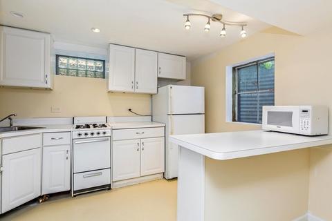 145 Bell Dr, Cary, IL 60013 photo 23