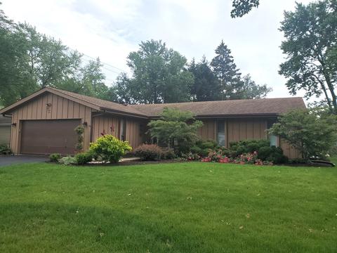 145 Bell Dr, Cary, IL 60013 photo 1