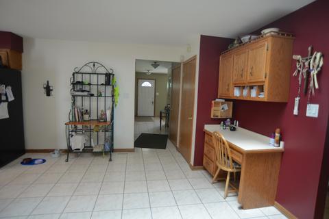 7655 S 78th Ct, Bridgeview, IL 60455 photo 9