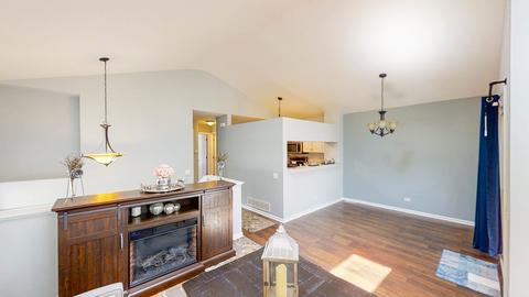 2313 Dawson Ln, Algonquin, IL 60102 photo 4