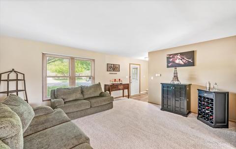 548 N Lyle Ave, Elgin, IL 60123 photo 11