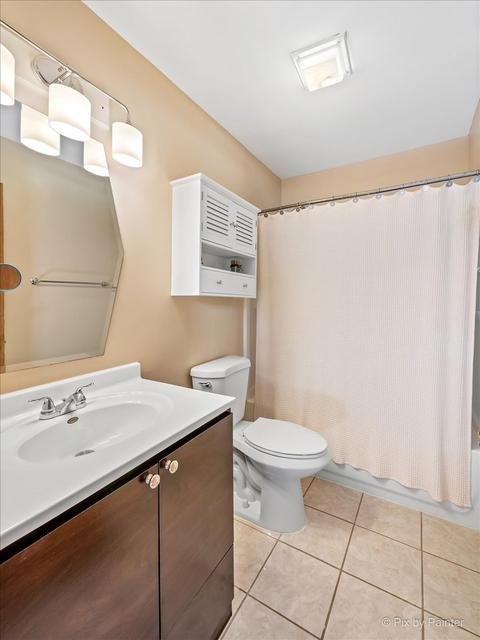 548 N Lyle Ave, Elgin, IL 60123 photo 15