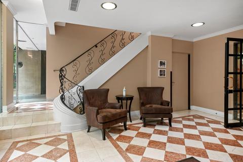 33 E Cedar St #12G, Chicago, IL 60611 photo 17