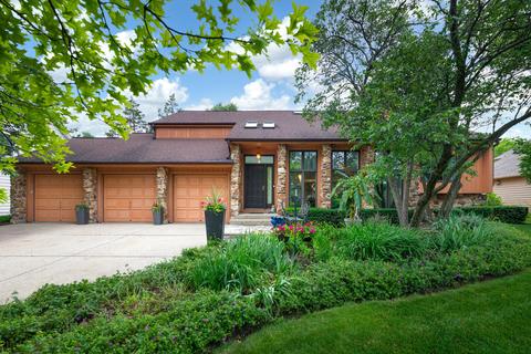 1505 White Eagle Dr, Naperville, IL 60564 photo 1