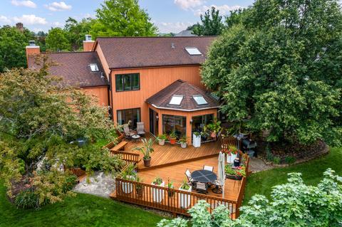 1505 White Eagle Dr, Naperville, IL 60564 photo 3