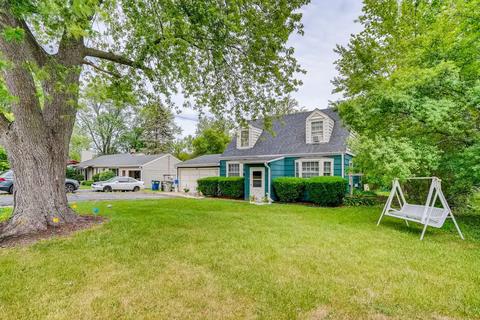 243 S Willow St, Roselle, IL 60172 photo 1