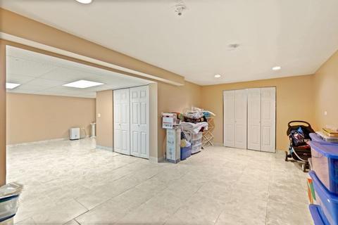 432 Barton Pl, Carol Stream, IL 60188 photo 25
