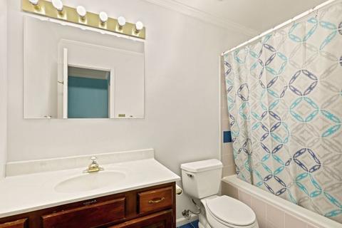 432 Barton Pl, Carol Stream, IL 60188 photo 17
