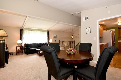 10711 Willy Ave, Algonquin, IL 60102 photo 5