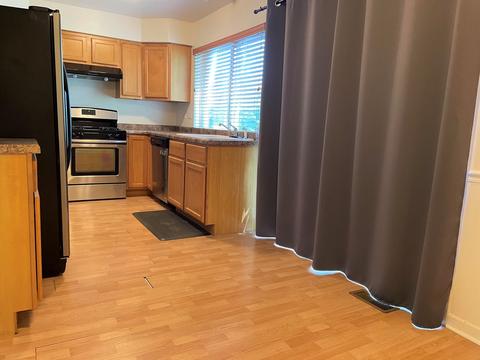 2113 Kettering Rd, Hoffman Estates, IL 60169 photo 3
