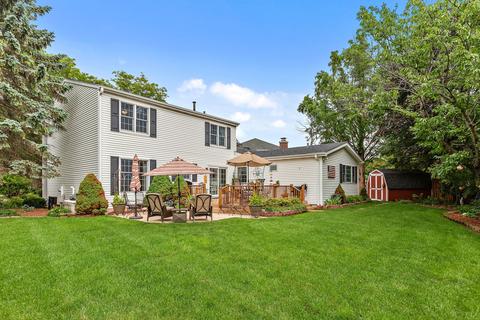155 Exeter Ct, Roselle, IL 60172 photo 17