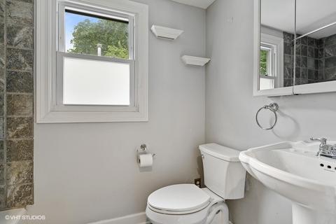 1233 N Harrison St, Algonquin, IL 60102 photo 10
