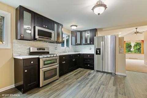 1233 N Harrison St, Algonquin, IL 60102 photo 5