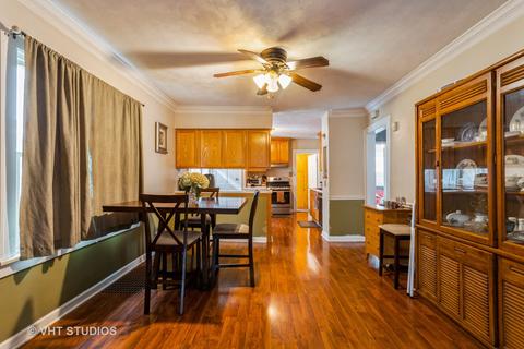 435 Bangs St, Aurora, IL 60505 photo 5