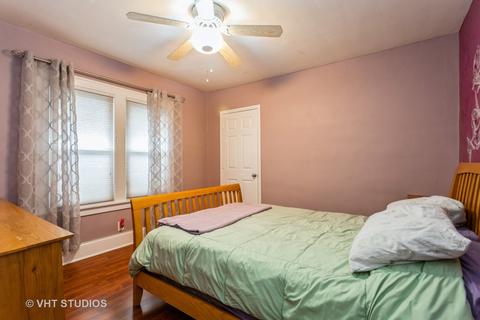 435 Bangs St, Aurora, IL 60505 photo 12