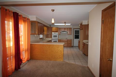 2699 E Riverview Dr, Kankakee, IL 60901 photo 6