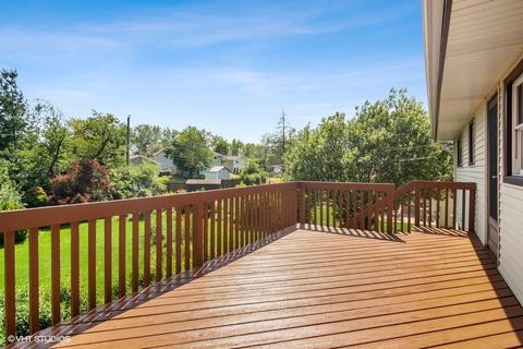 705 Evergreen Ln, Hoffman Estates, IL 60169 photo 15