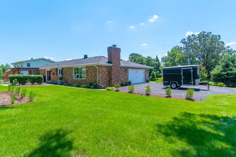 871 E Francis Rd, New Lenox, IL 60451 photo 8