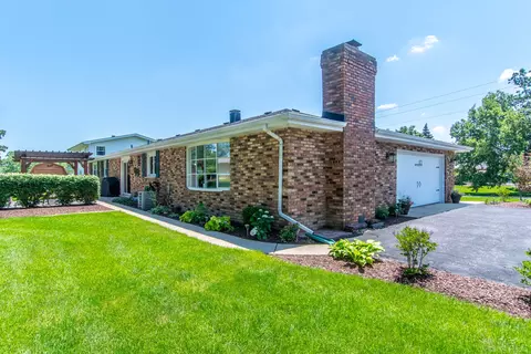 871 E Francis Rd, New Lenox, IL 60451 photo 7