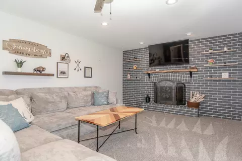 871 E Francis Rd, New Lenox, IL 60451 photo 28