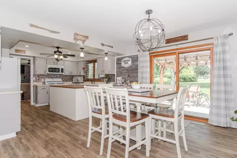871 E Francis Rd, New Lenox, IL 60451 photo 19