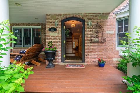 122 E Washington Ave, Lake Bluff, IL 60044 photo 2