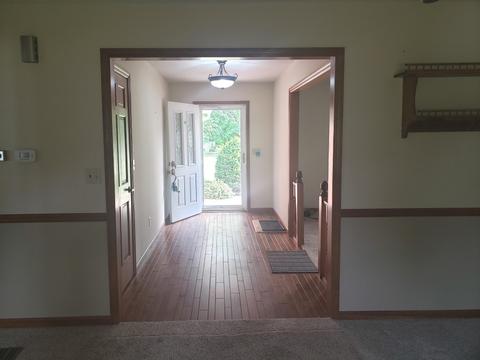3706 E 17th St, Sterling, IL 61081 photo 2