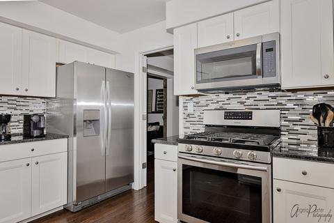 969 Freeman Rd, Hoffman Estates, IL 60192 photo 13