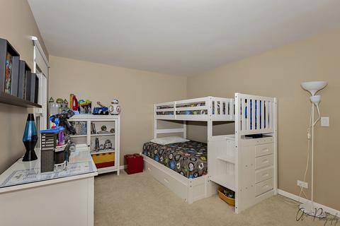 969 Freeman Rd, Hoffman Estates, IL 60192 photo 25