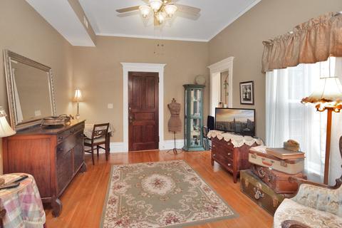 1102 E Jefferson St, Bloomington, IL 61701 photo 42